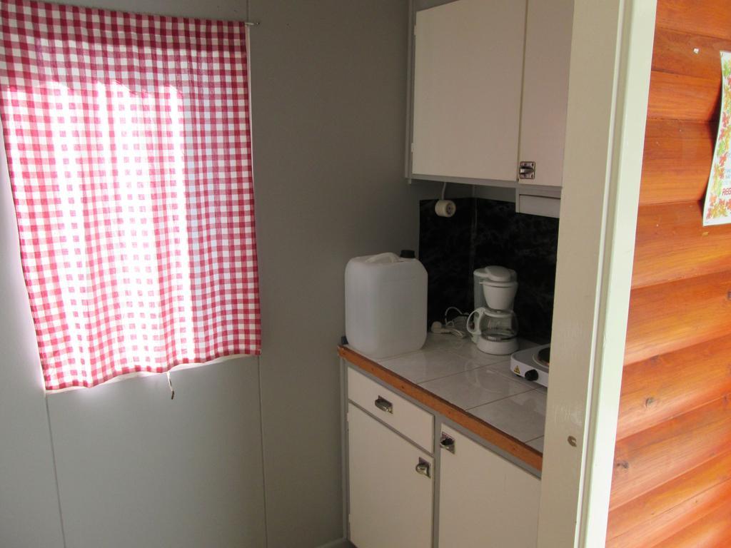 Stoede Camping Edsta Pokoj fotografie